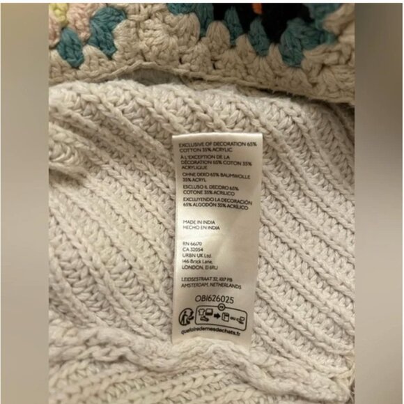 Free People Dahlia Floral Crochet Sweater Oversized Cropped size S - Picture 11 of 11